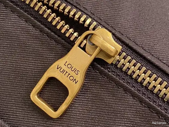 Cheap VUITTON LOUIS CHRISTOPHER Backpack-41*48*13CM 0517